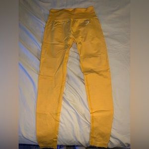 Gymshark women’s viral seamless leggings